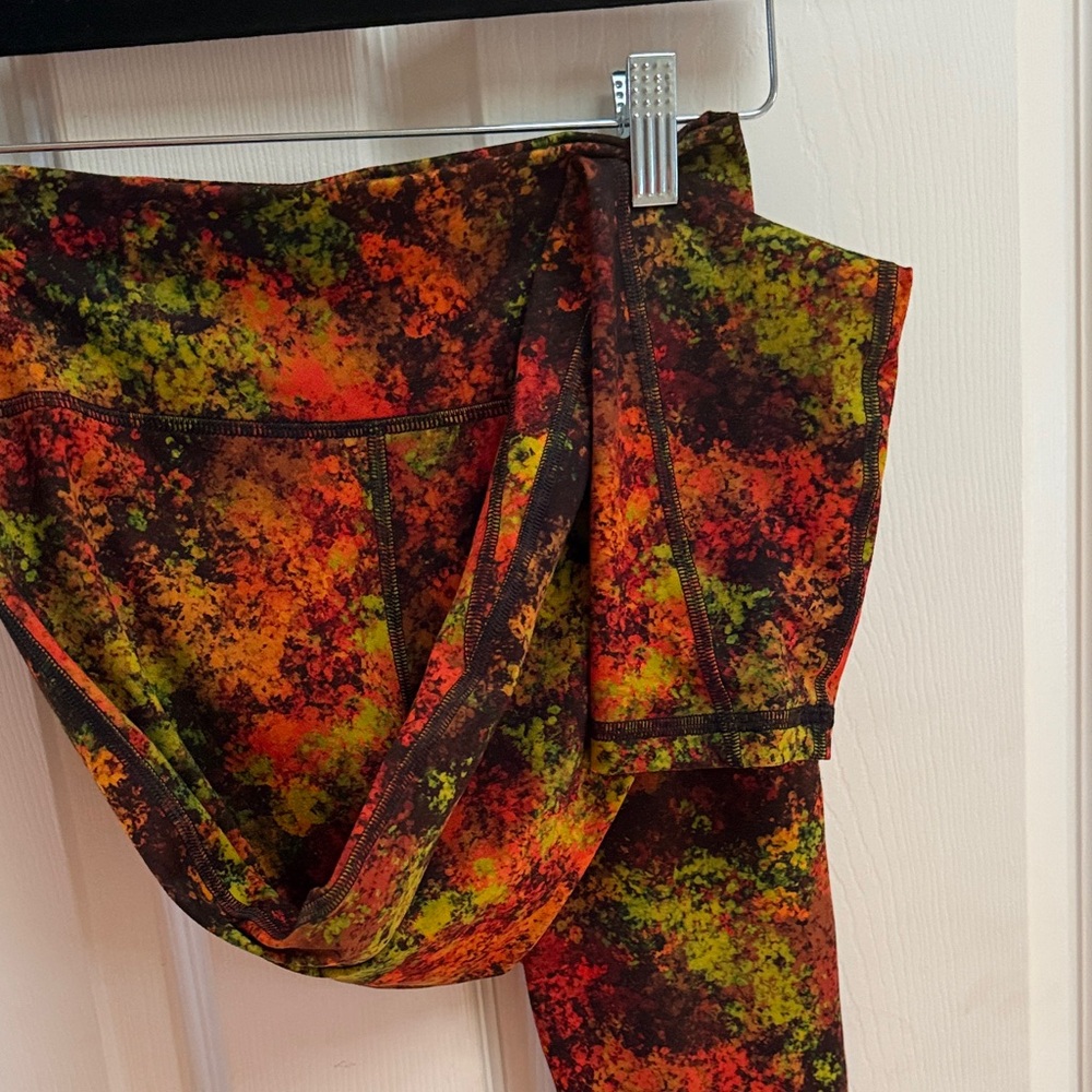 Fleo Vibrant Multicolor Leggings